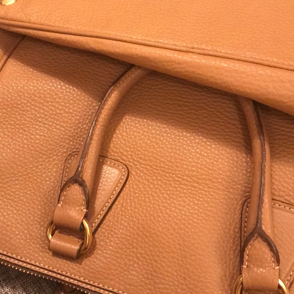 Prada purse - Picture 13 of 13